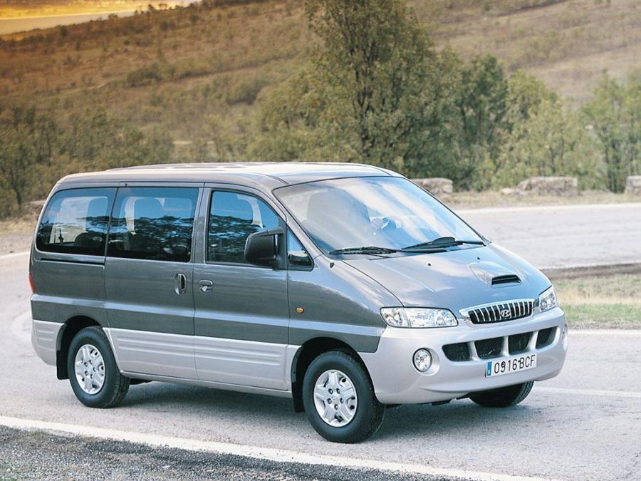  Hyundai H-1 Minibus 1997 года  (фото 6 из 13)